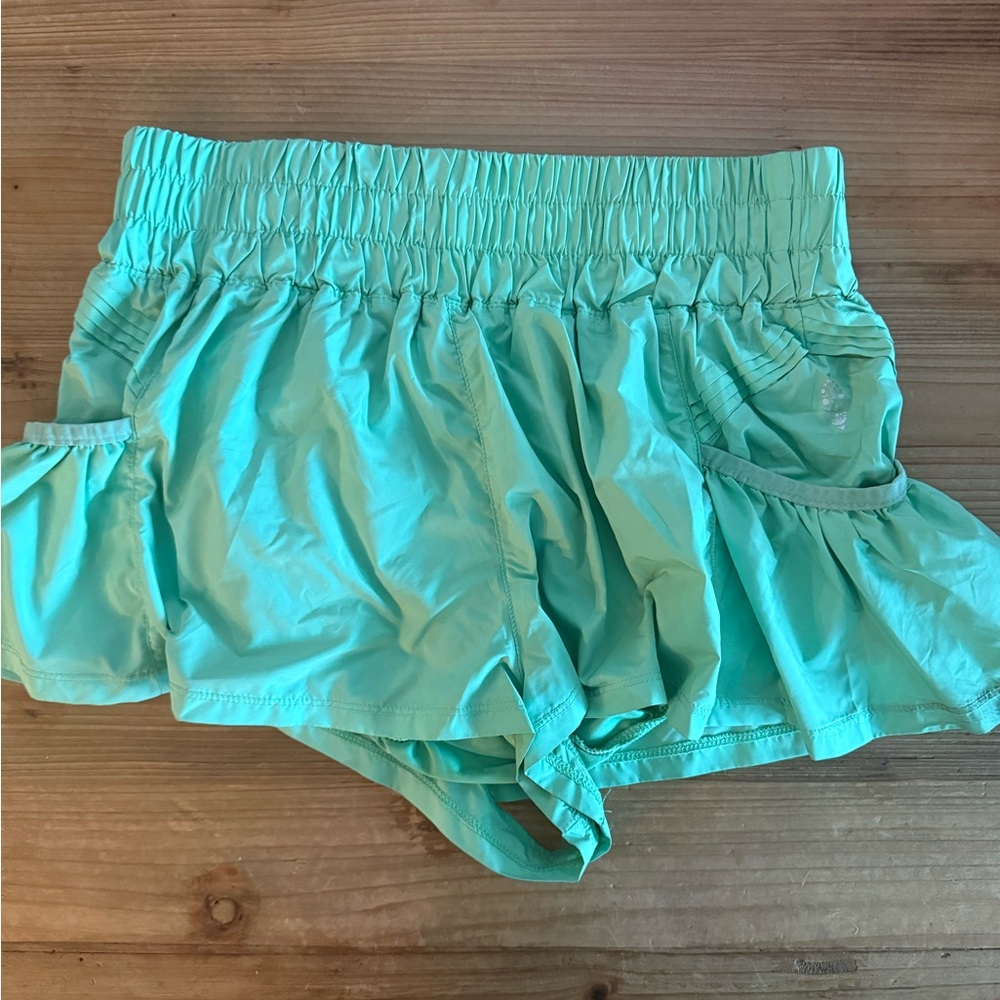 Aqua Ruffled athletic Shorts